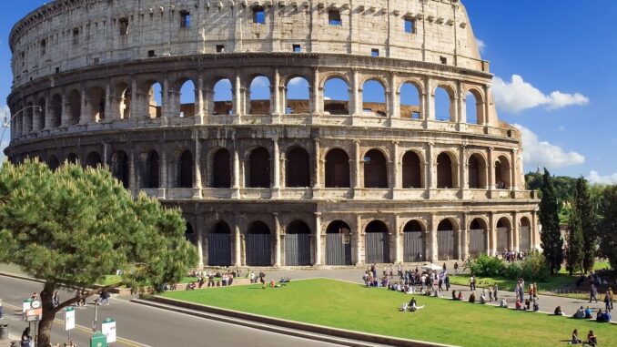 Colosseo, Roma roma