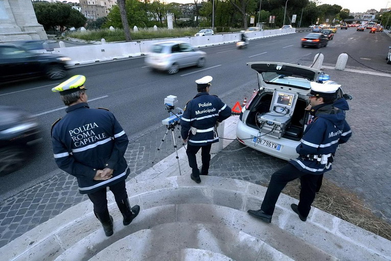 Polizia Locale, De Santis (LcR): "Nessun reclutamento di agenti almeno fino alla seconda metà del 2024 notizia grave" polizia locale