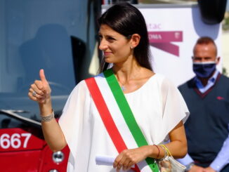 Cultura, Raggi, Festa, M5S, LcR: "Cinema America batte i teatri di cintura di Roma Capitale" Roma