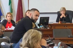 Municipio X, Aguzzetti: "Housing sociale per sbandati e clochard alla Vittorio Emanuele ennesimo affronto ai cittadini"