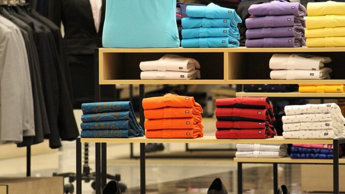 commercio spesa abbigliamento