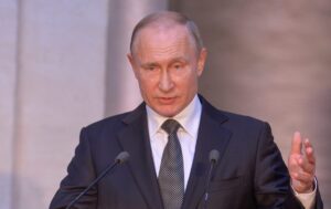 Putin: “Una Nato globale come l’Asse nazista della Seconda Guerra Mondiale”