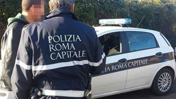 Colosseo polizia roma capitale