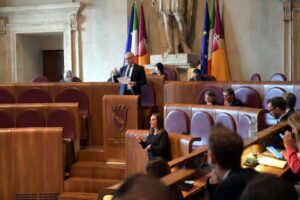 Rifiuti e AMA, il Sindaco ne parla all'Assemblea Capitolina