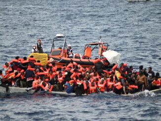 Migranti, le ong fanno un reclamo all’Europa: “La legge italiana limita i soccorsi”