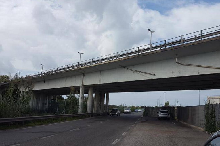Fiumicino, tolte le limitazioni sul viadotto dell'aeroporto in direzione Ostia viadotto