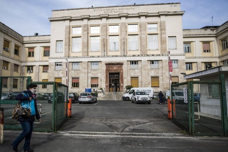 Roma, Lunedì 22 maggio convegno "Il ruolo delle donne nelle Scienze e nella Medicina" Roma, Lunedì 22 maggio convegno "Il ruolo delle donne nelle Scienze e nella Medicina"