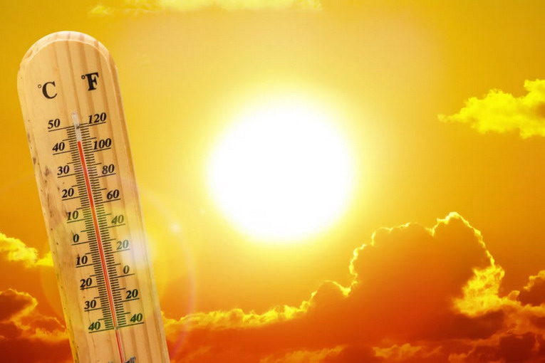 Estate 2023, la più calda di sempre: "Prepariamoci a temperature record" Estate 2023, la più calda di sempre: "Prepariamoci a temperature record"