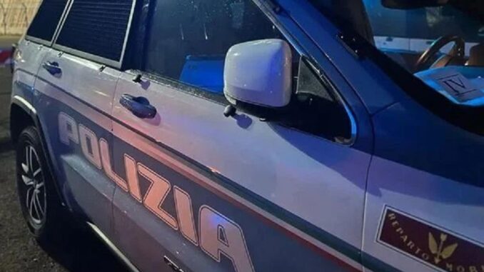 polizia piazza