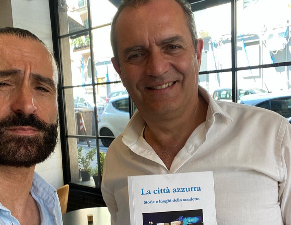 Della Calce: "Colazione con libro e De Magistris" libro