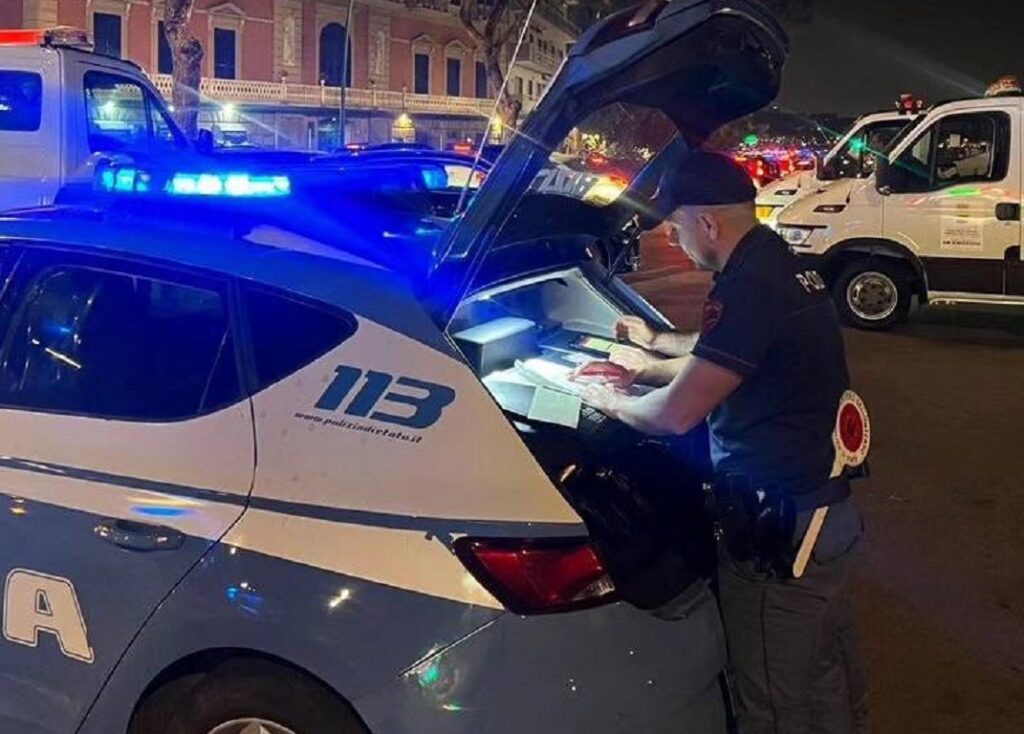 Napoli, controlli a Mergellina effettuati dalla Polizia di Stato mergellina