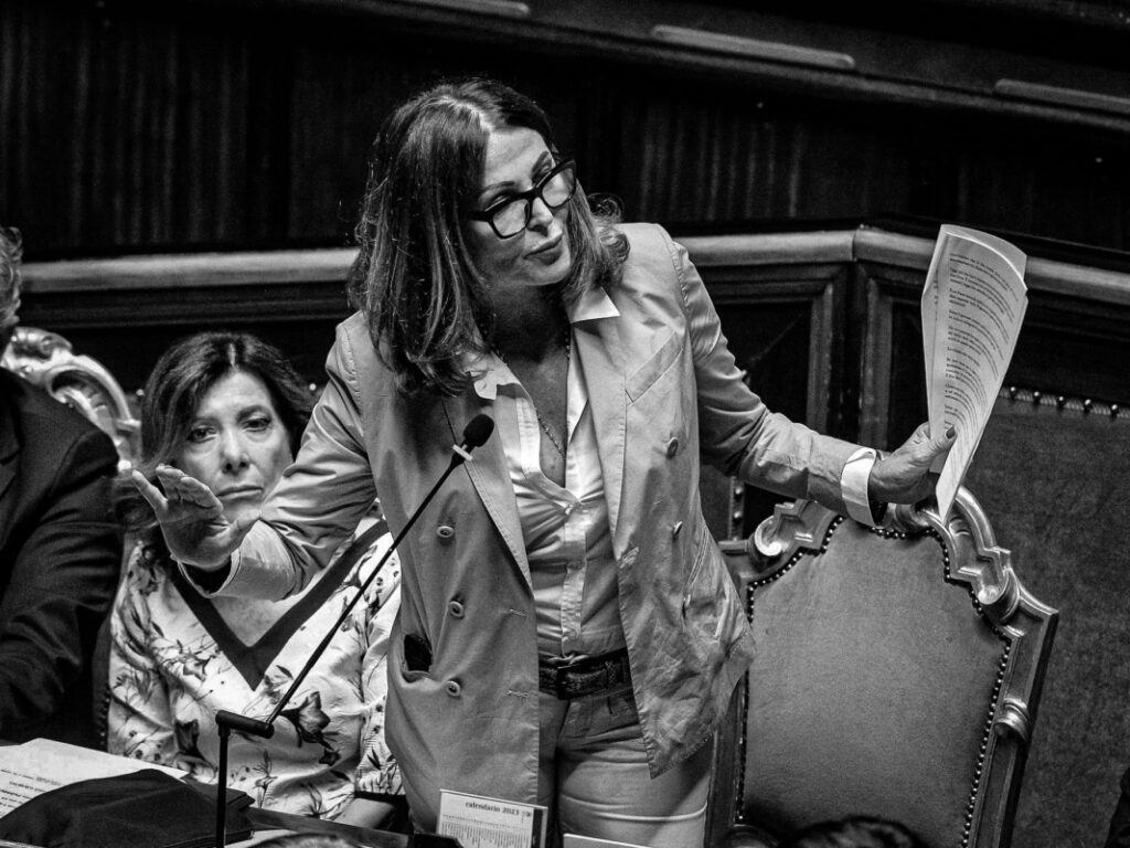 Santanché, Meloni: “Il rinvio a giudizio non giustifica le dimissioni” santanchè