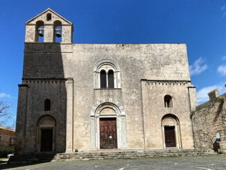 Tarquinia, “Tra i rami dell’arte”: apertura serale straordinaria della chiesa di Santa Maria in Castello