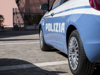 A Napoli 24enne ucciso in piazza Municipio napoli