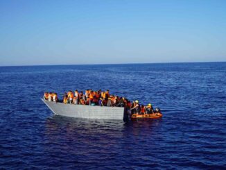Migranti, il Tribunale di Catania sconfessa il governo: “Non si possono trattenere i migranti”