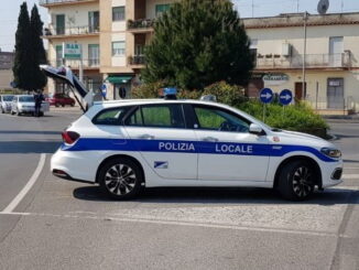 Ostia, occupazioni abusive e furto di energia elettrica: Polizia di Roma Capitale denuncia 13 persone
