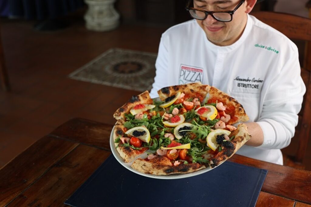 Alessandro Cardone, campione per la categoria a squadre del Campionato Pizza DOC 2023 cardone