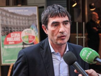Fratoianni: "Se scioperano persino i medici…" fratoianni