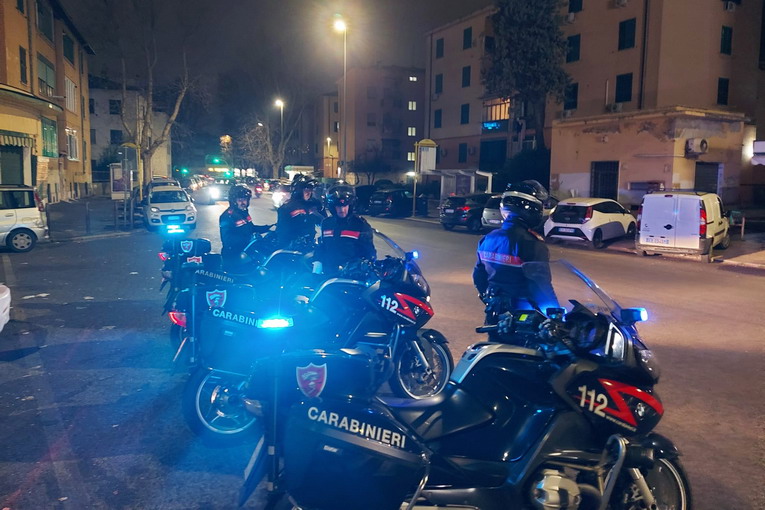 Quadraro, controlli dei carabinieri: arrestate due persone Quadraro