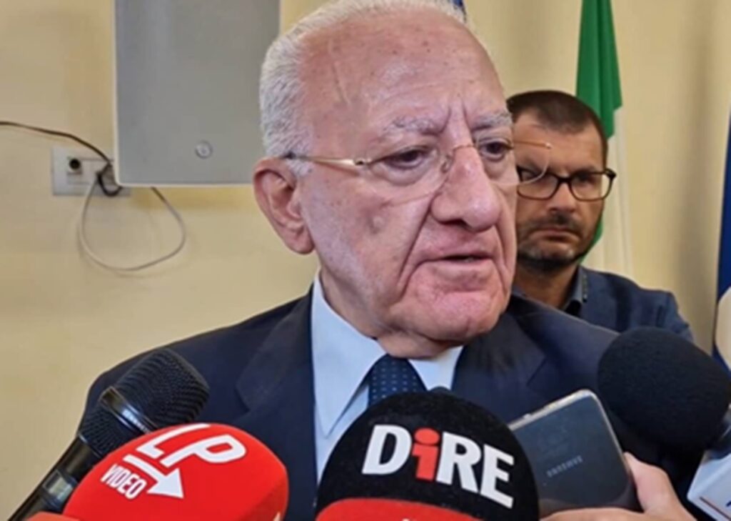 I sindaci della Campania invadono Roma con De Luca