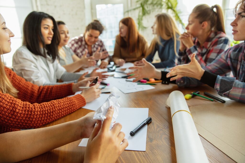 Donne-Confesercenti, aumentano lavoratrici autonome e dipendenti Donne-Confesercenti, aumentano lavoratrici autonome e dipendenti