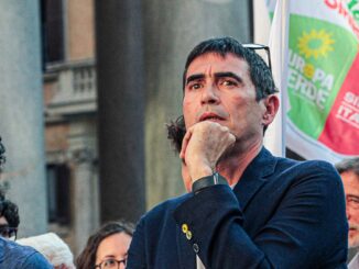 Fratoianni: "In Italia il lavoro povero è una condanna per milioni di persone"