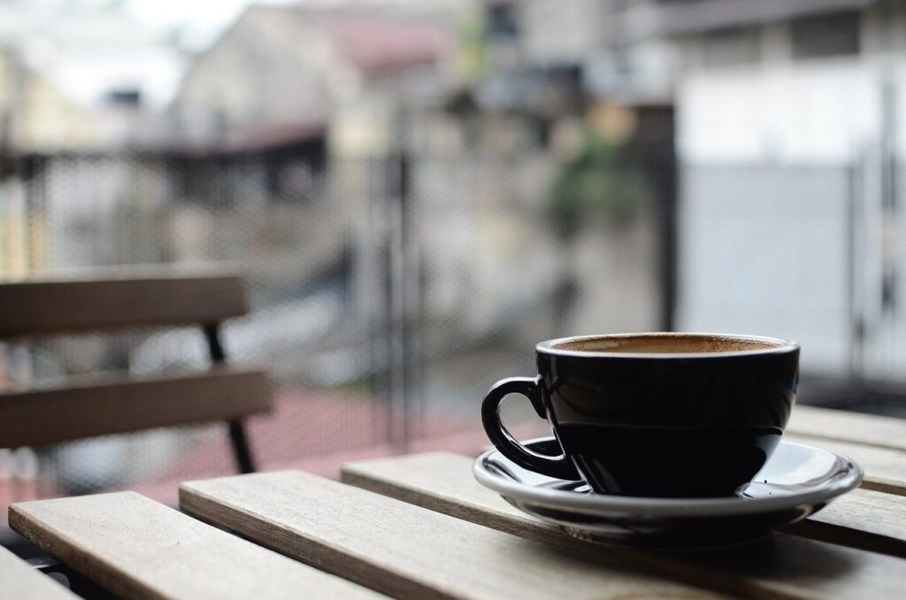 Caffè, Confesercenti: costi della materia prima in aumento caffè