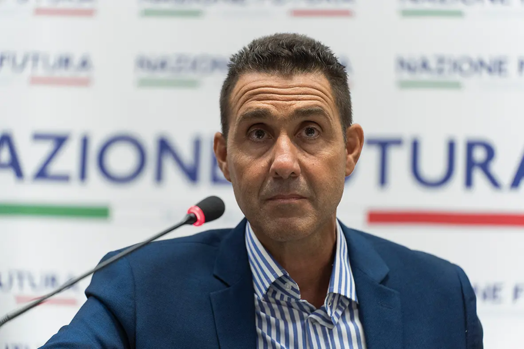 Bersani assolto per il ‘coglione’ a Vannacci vannacci