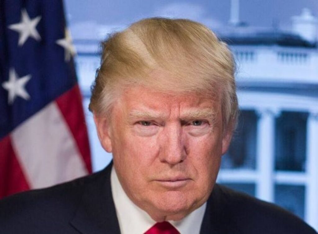 Fratoianni: "Trump ha intenzione di precipitare il mondo in uno stato di guerra permanente" trump