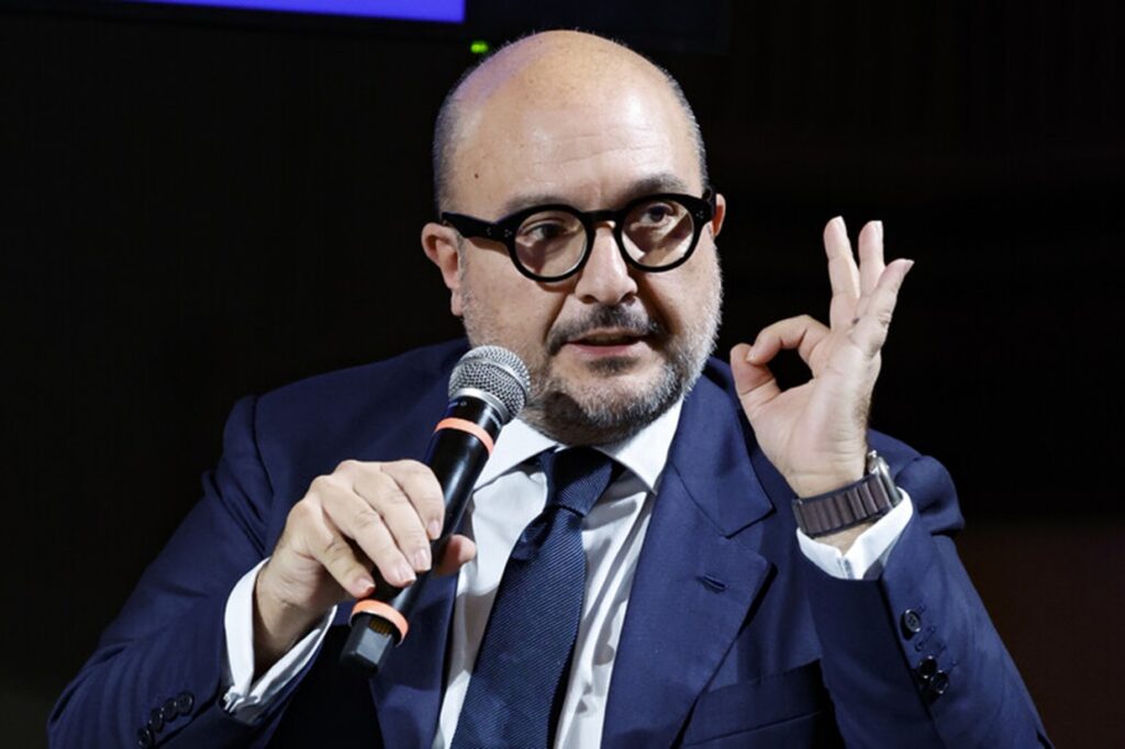 Sangiuliano al Tg1: “Avevo una relazione con Boccia ma non sono ricattabile” Sangiuliano al Tg1: “Avevo una relazione con Boccia ma non sono ricattabile”