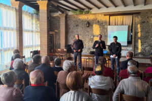 Roma, #difendiamocINSIEME: al centro anziani Primo Galeoni la polizia incontra gli anziani