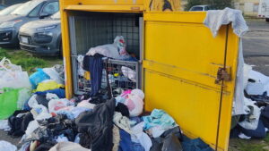 Municipio X, Ieva, (M5S): "Degrado, rimuovere cassonetti gialli dalle strade di Roma"