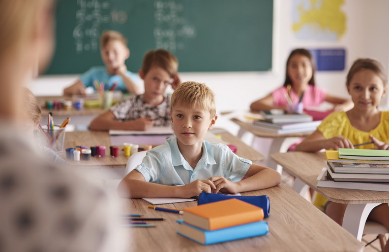 Giornata internazionale dell’educazione, Gioventù per i Diritti Umani promuove il Diritto all’Istruzione