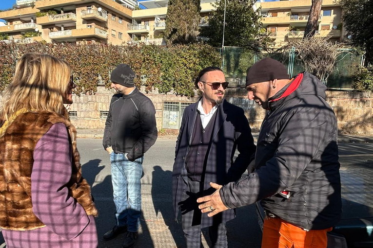 Municipio XV, Torquati-Chirizzi: "A Vigna Clara e Labaro sopralluogo per nuovi marciapiedi"