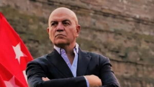 Governo, Rizzo: "Facciamo tutto quello che ci ordinano gli USA, non abbiamo sovranità"