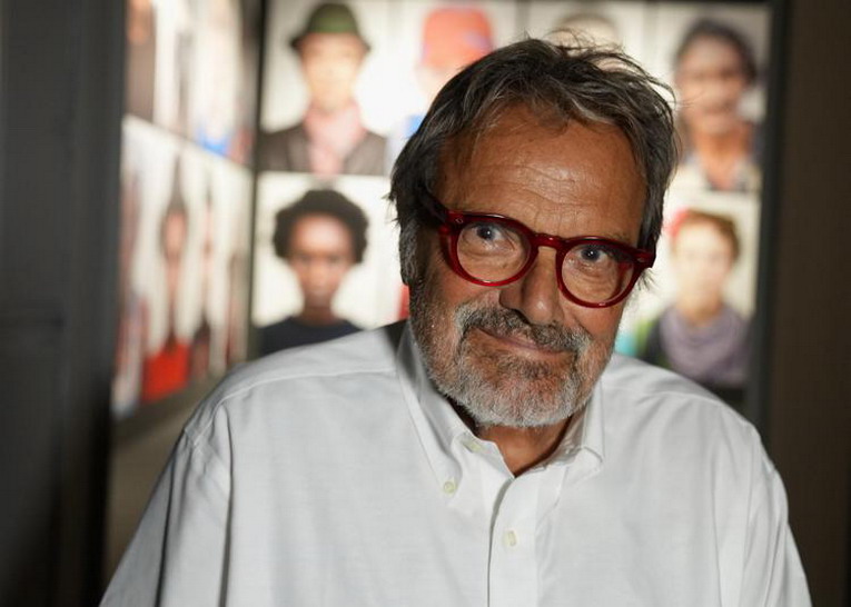 Ci lascia a 82 anni Oliviero Toscani, il fotografo della provocazione Ci lascia a 82 anni Oliviero Toscani, il fotografo della provocazione