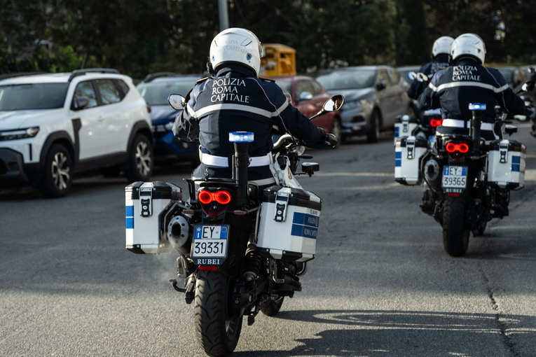 Roma, via Prenestina: violenta aggressione ai danni di un 59enne