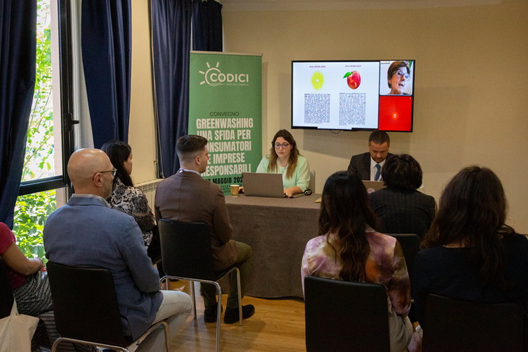 Codici: il greenwashing è una sfida per consumatori e imprese responsabili