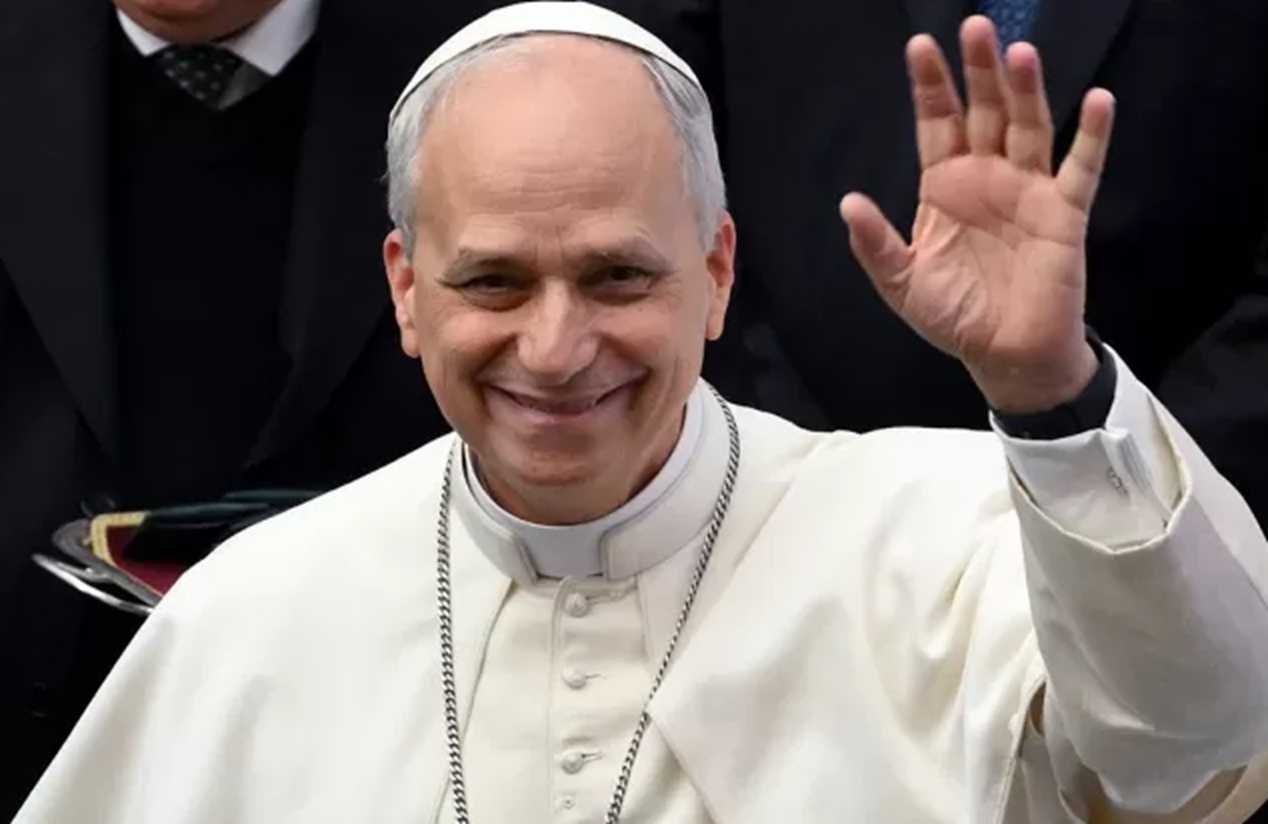 Papa Leone XIV: “I Papi passano, la Curia rimane. Siate custodi di memoria e costruttori di unità”