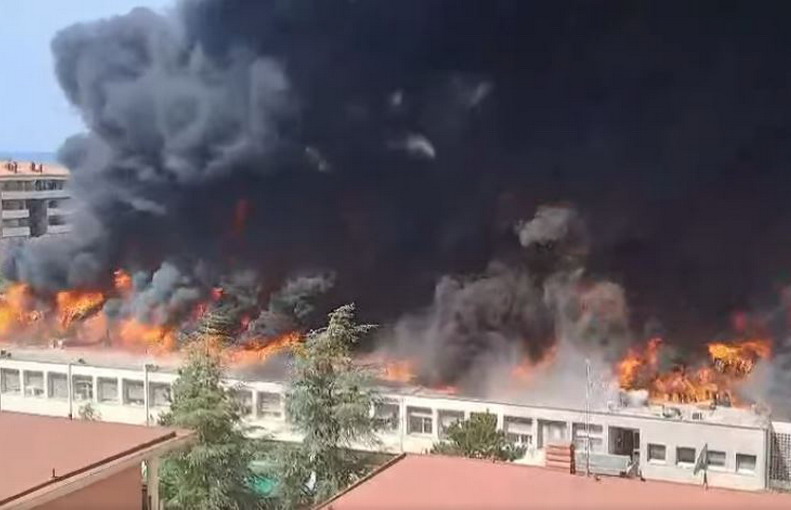 Viterbo, incendio alla sede di Agraria, finestre chiuse nel raggio di un chilometro