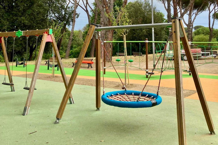 Grottarossa, Torquati-Ribera: “Parco Papacci, riaperta al pubblico area ludica”