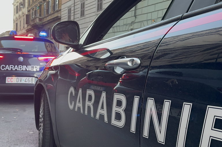 Esquilino, tenta rapina in un ristorante: 36enne finito in manette