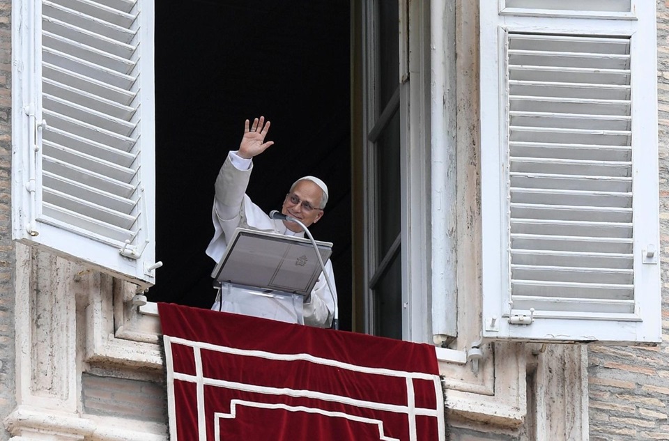 Il Papa: “Il Corpus Domini sia segno luminoso dell’impegno a portare comunione e pace”