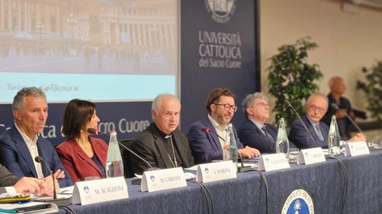 A Roma finora 5,5 mln pellegrini, previsto 1 milioni di turisti tra il 28 luglio e il 3 agosto