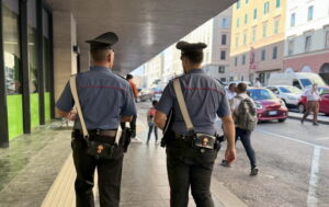 Roma, Centro Storico, controlli dei carabinieri: 5 le persone denunciate