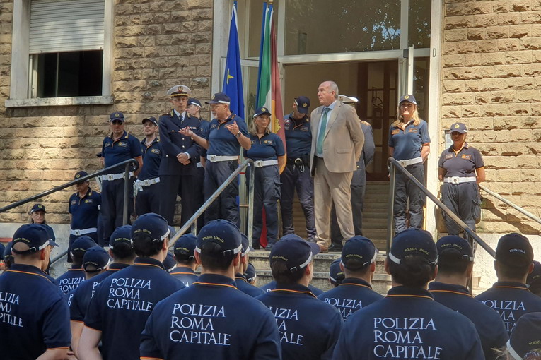 Roma, Polizia Locale, cerimonia di saluto per 216 neoassunti