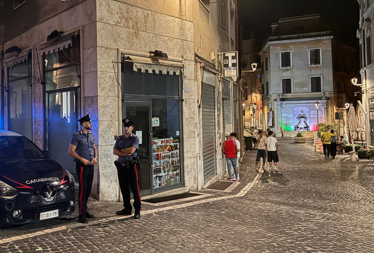 Tivoli, movida più sicura con i controlli dei carabinieri: una denuncia e una segnalata