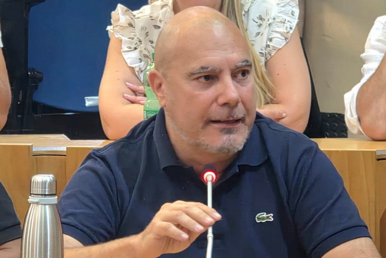 Ferragosto a Ladispoli: bagno di mezzanotte in sicurezza sulla spiaggia libera di Marina di Palo e divieto di falò