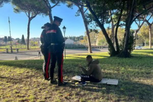 Roma, controllo straordinario dei Carabinieri in zona Esquilino