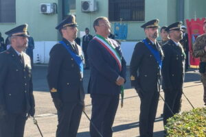 Il Sindaco Baccini alla Cerimonia dell’Alzabandiera per la Giornata dell’Unità Nazionale e la Festa delle Forze Armate